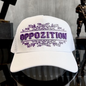 Бейсболка "Oppоzition" белая