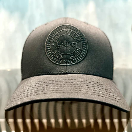 Бейсболка У.Б.Е. TBNR черная