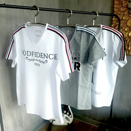 Футболки мужские